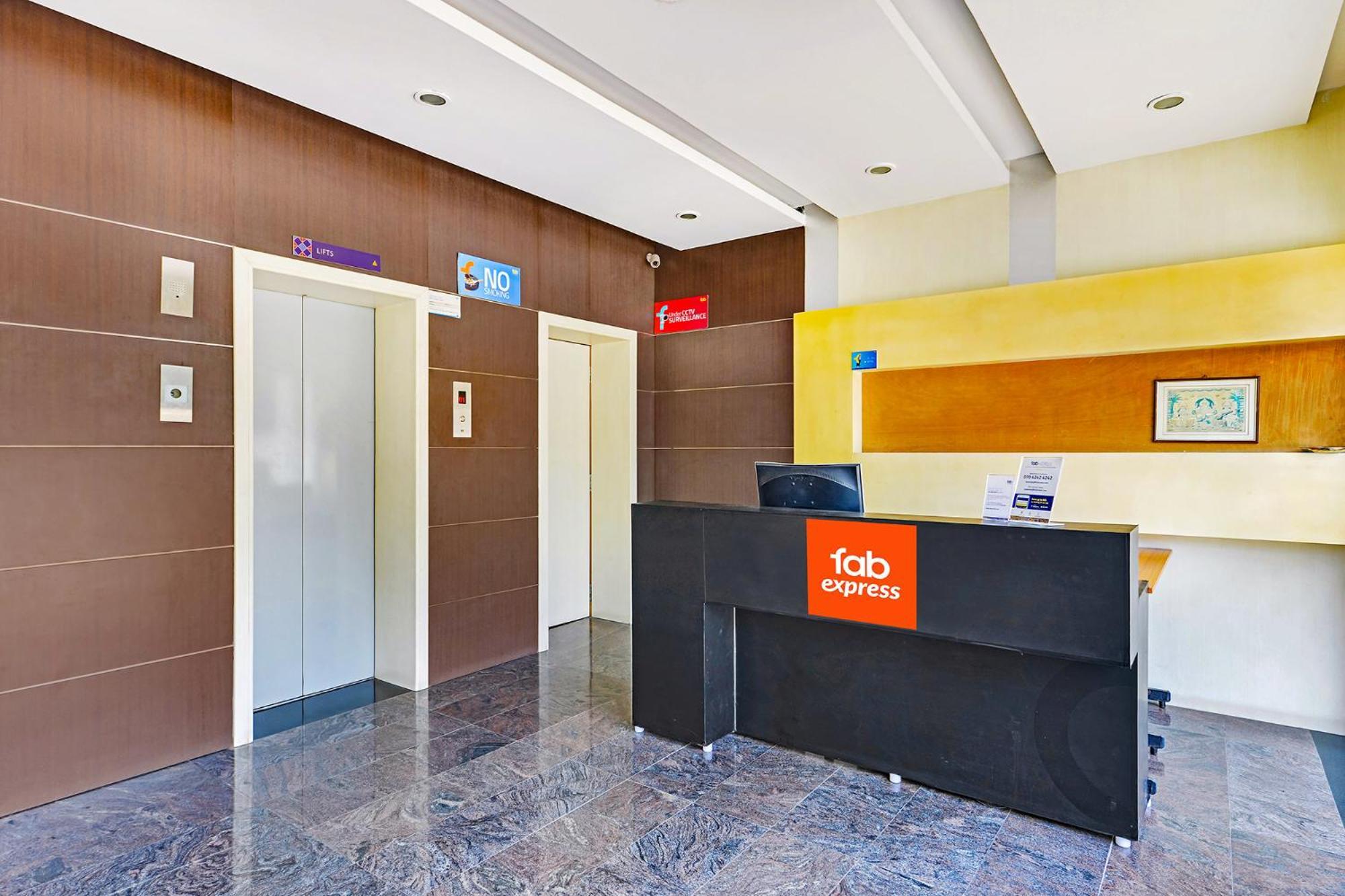 Fabexpress B Zone - Nr Us Consulate Hotel Chennai Exterior foto
